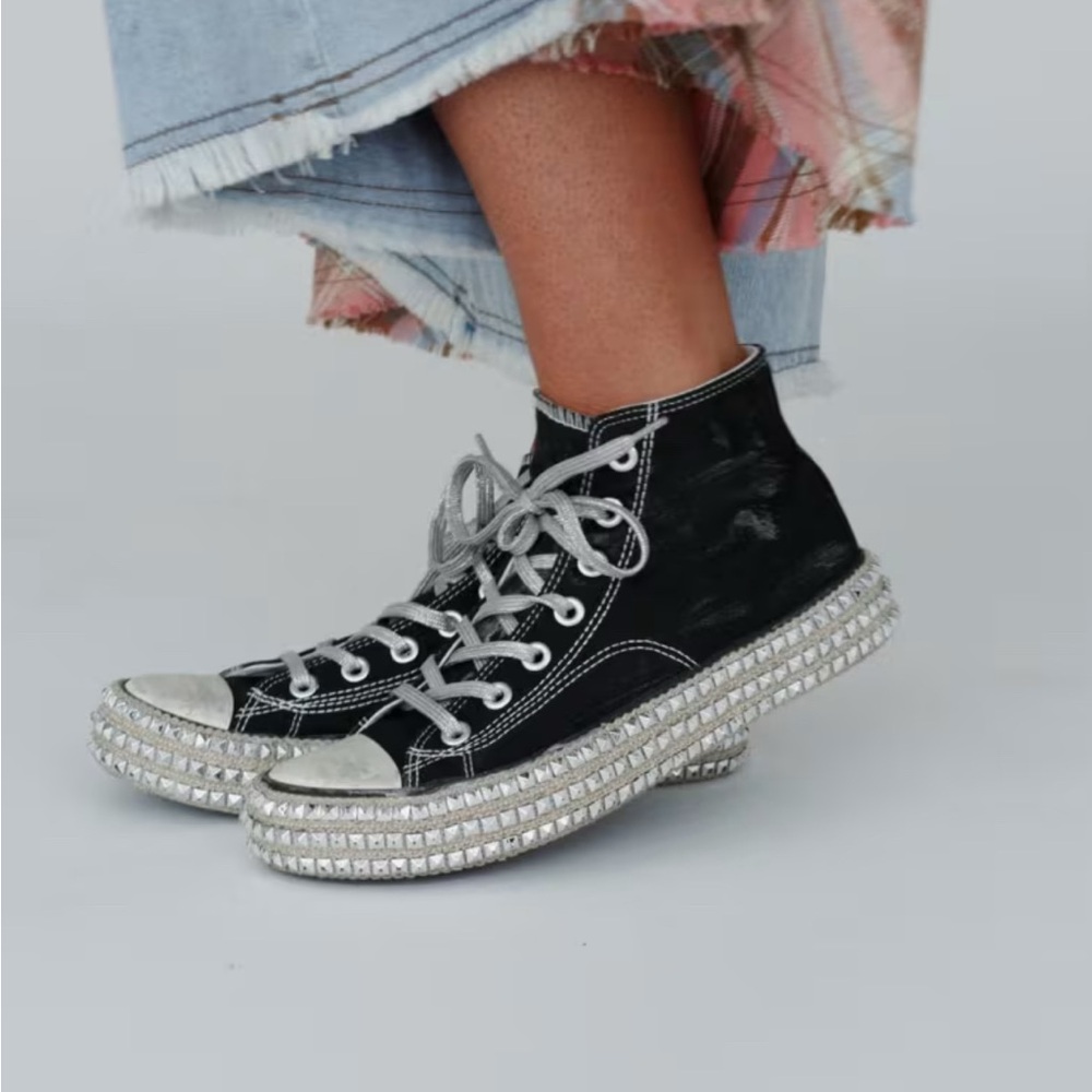 CHANTEL STUDDED HIGH TOP SNEAKERS 7.5 - Picture 2 of 4